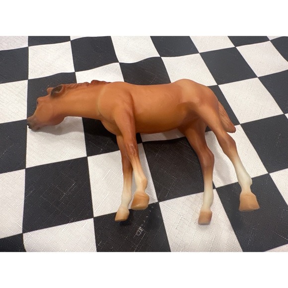 Vintage Style Brown Foal Horse Figurine Breyer  Collectible Decor - Picture 4 of 4